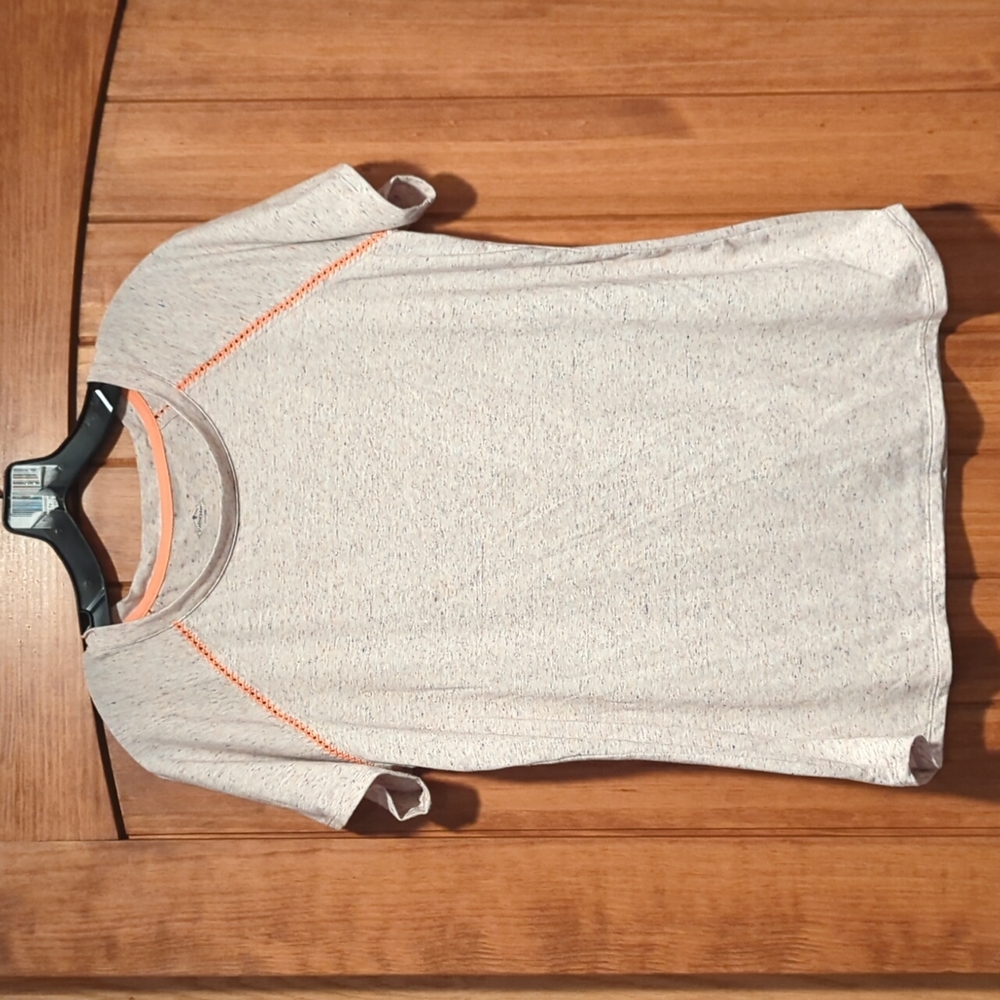 Woman's large st John's bay active tshirt